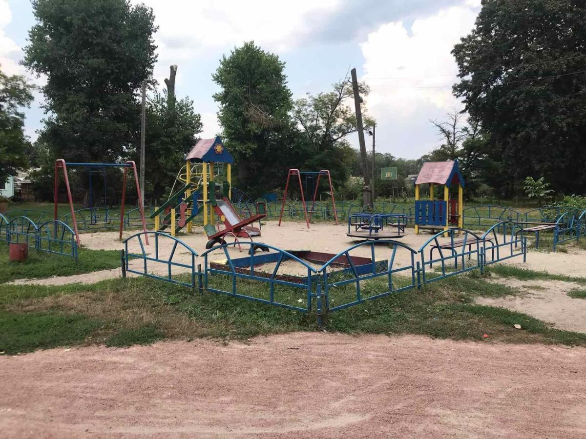Khutorok Svergio Chesnovka Luaran gambar