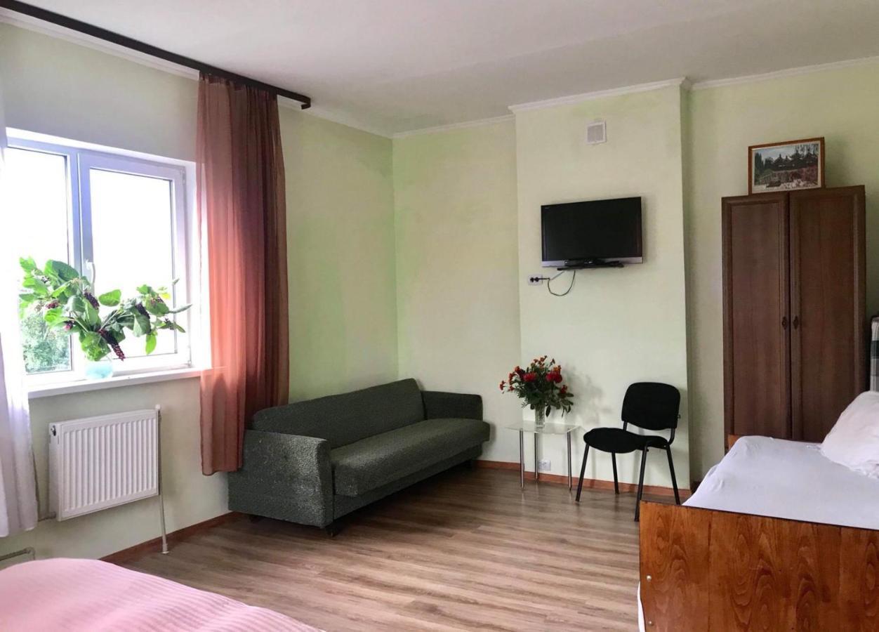 Khutorok Svergio Chesnovka Luaran gambar